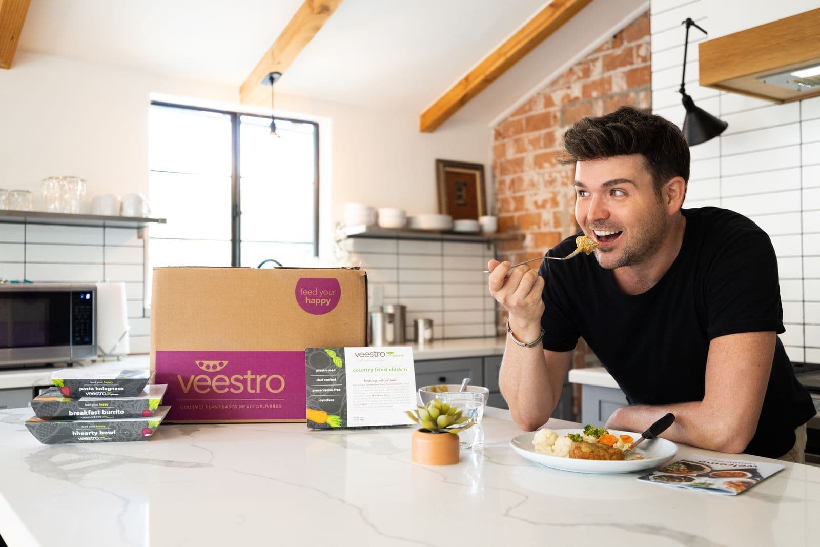 Veestro influencer content with plant-based meals and packaging